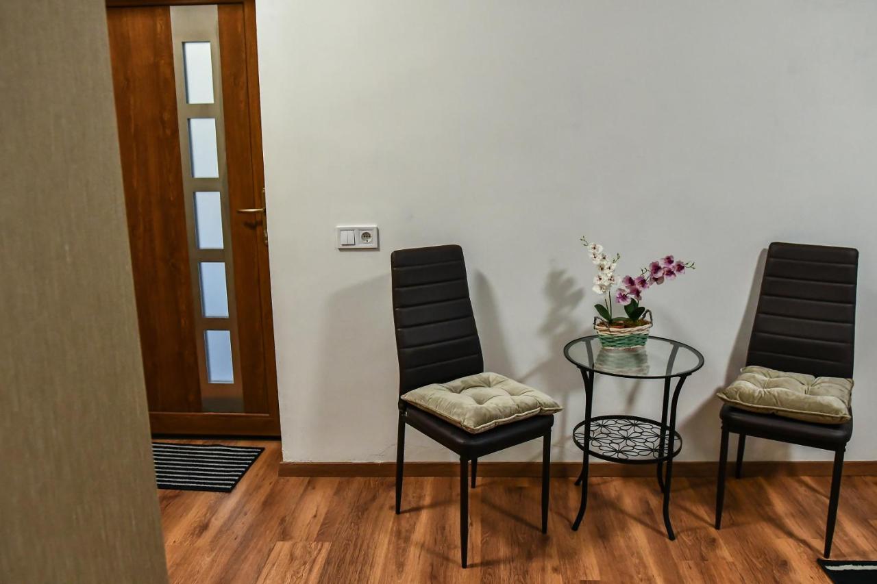 E-Vasko Panzio Borpince Bed & Breakfast Tokaj Bagian luar foto